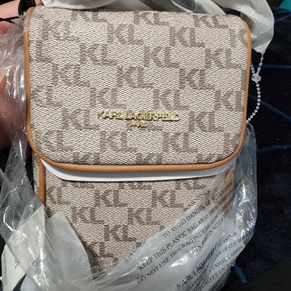 BRAND NEW NWT! KarlLagerfeld crossbody!